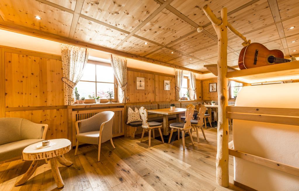 Hotel Kompatscherhof Luson Extérieur photo